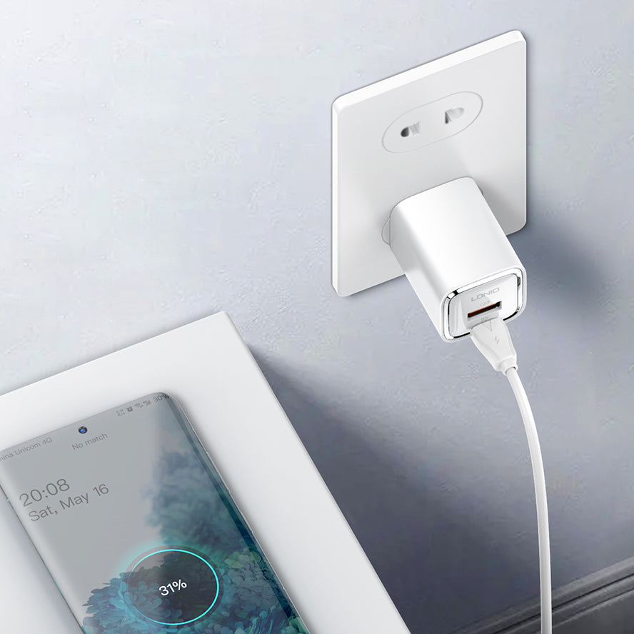 A2317C 30W Hurtiglader med 2 utganger - PD/QC3.0