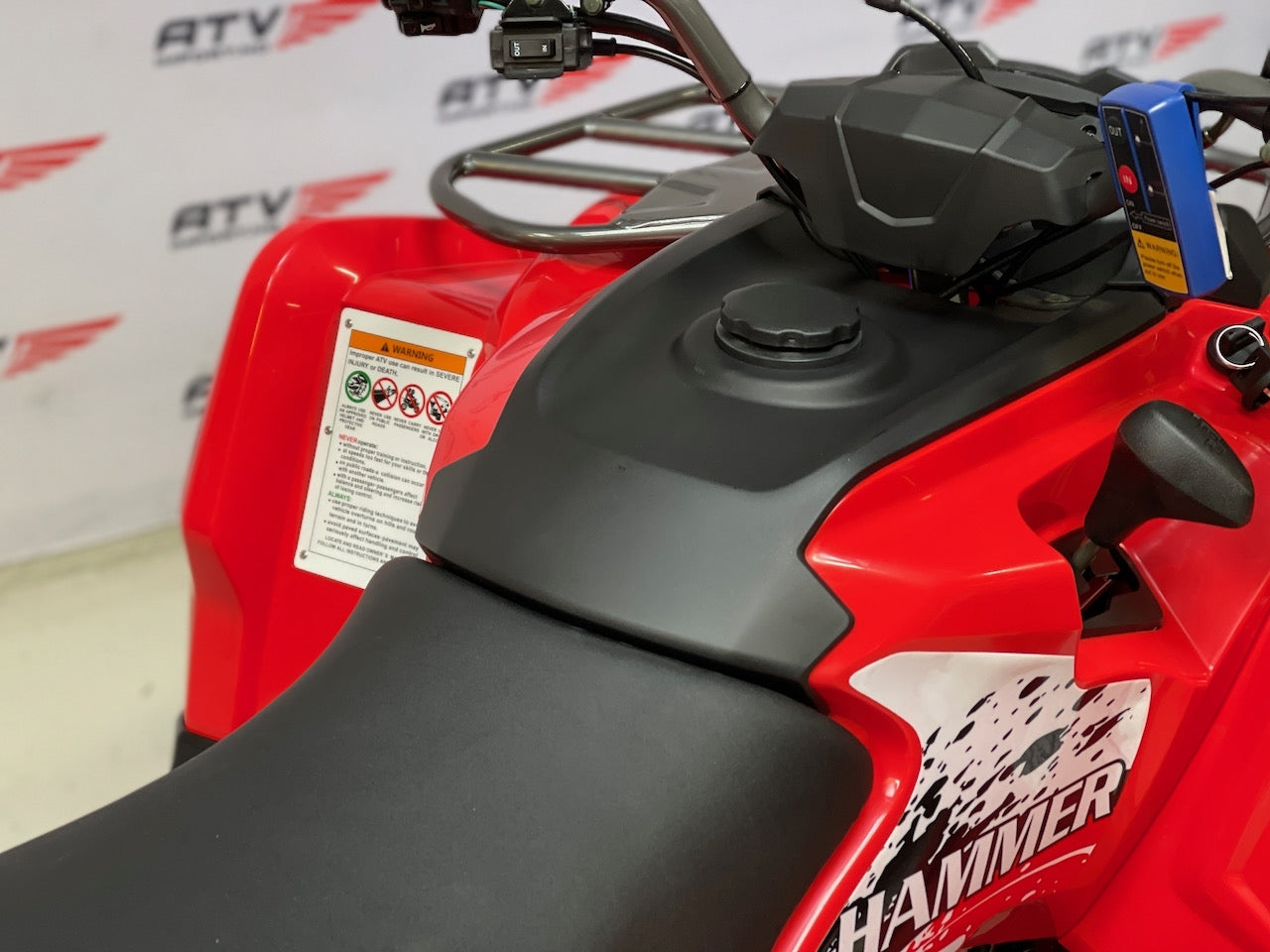 NY MODELL - 200cc Hammer II - Stor modell m/vinsj - rød