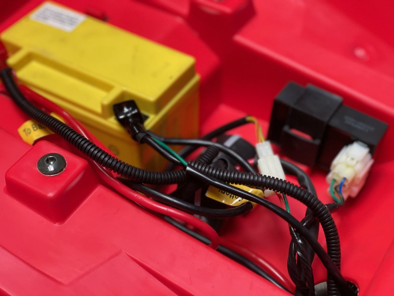 NY MODELL - 200cc Hammer II - Stor modell m/vinsj - rød