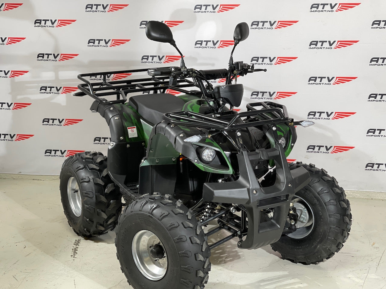 1500W Farmer 60V m/diff. - matt grønn camu (m/stålferger)