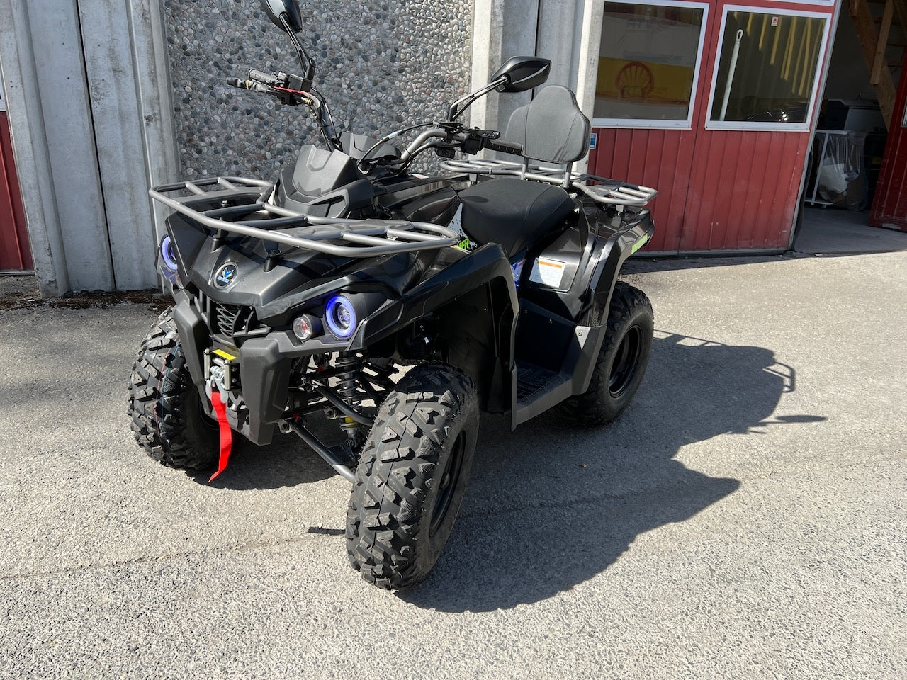 NY MODELL - 200cc Hammer II - Stor modell m/vinsj - sort