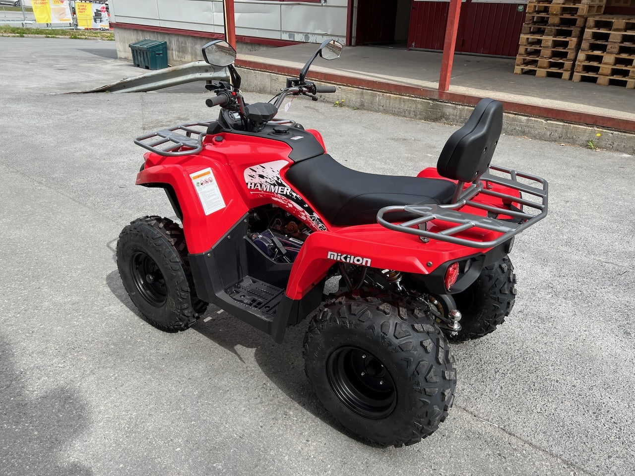 NY MODELL - 200cc Hammer II - Stor modell m/vinsj - rød