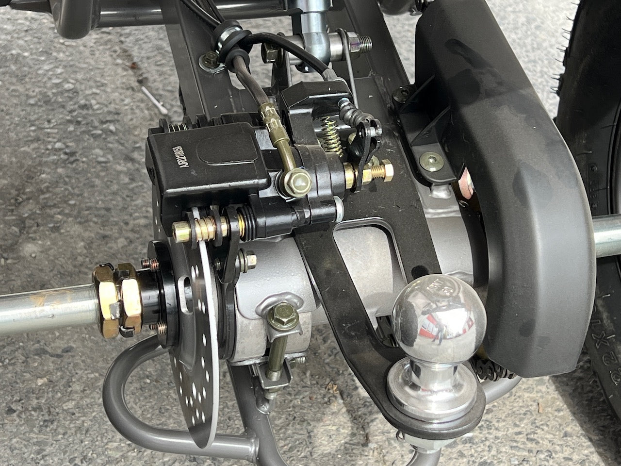 NY MODELL - 200cc Hammer II - Stor modell m/vinsj - hvit
