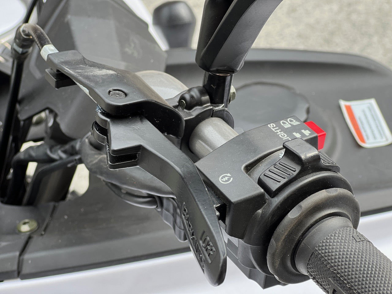 NY MODELL - 200cc Hammer II - Stor modell m/vinsj - hvit