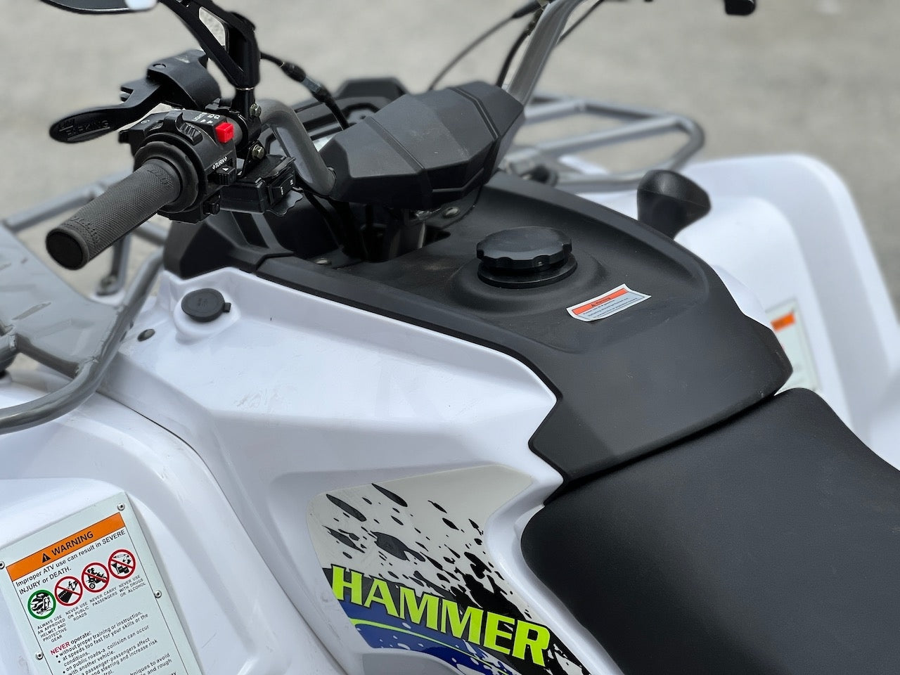 NY MODELL - 200cc Hammer II - Stor modell m/vinsj - hvit