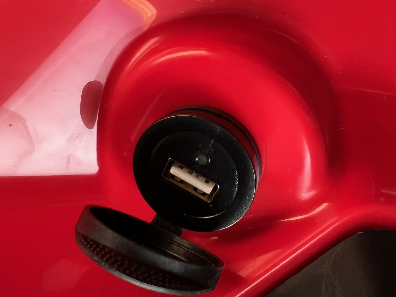 200cc Hammer II (RØD) m/snøskjær-vinsj og kjettinger.