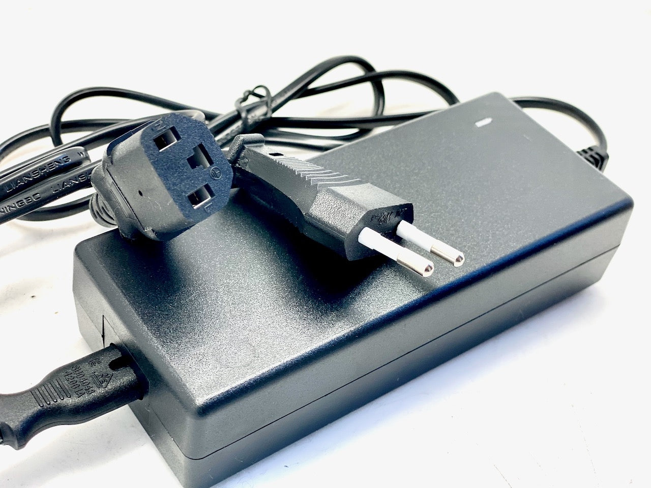 Lader 36V