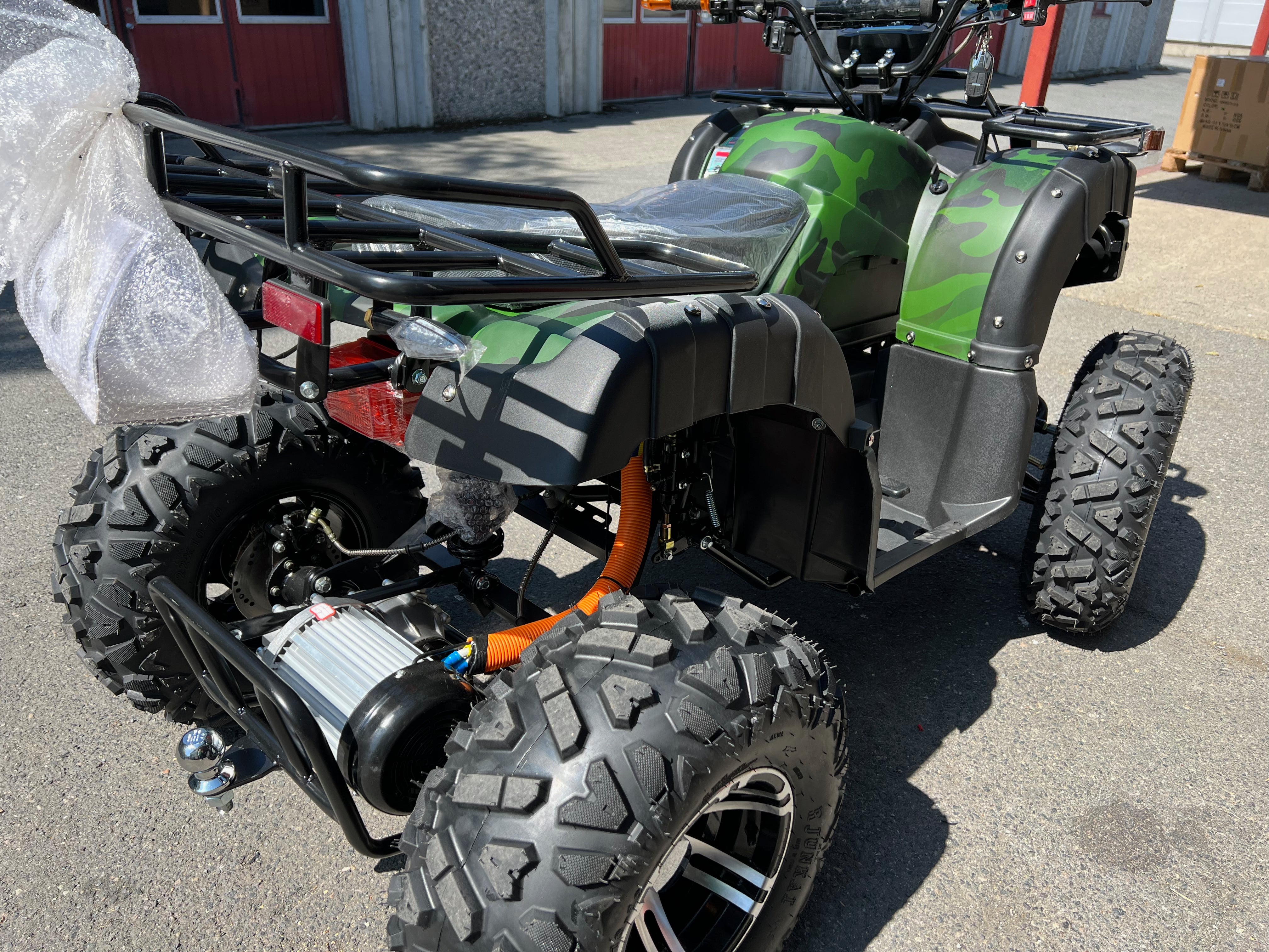 3000W Farmer 72V m/vinsj og hengerfeste - matt grønn camu