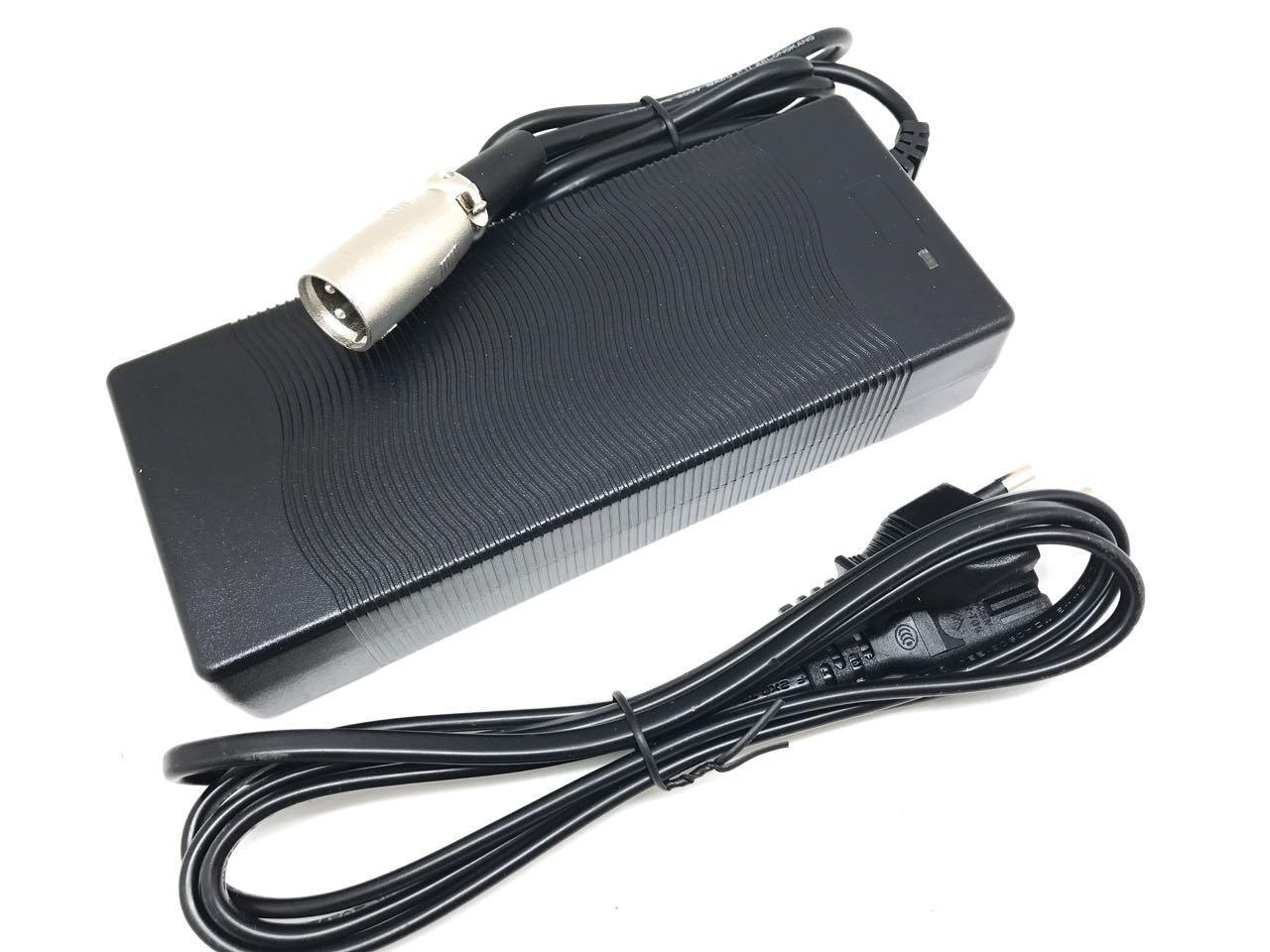WOQU Lader 72V