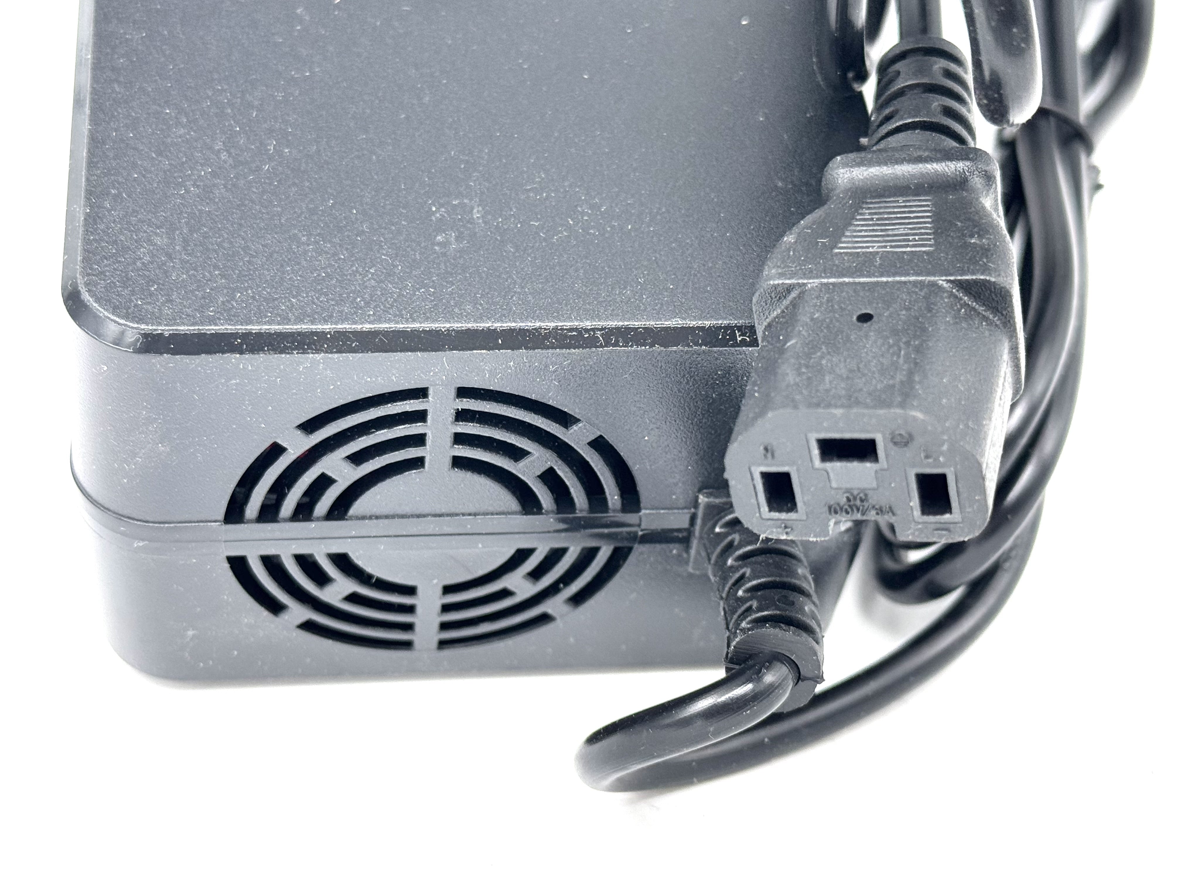 Lader 48V til 1200W el. atv