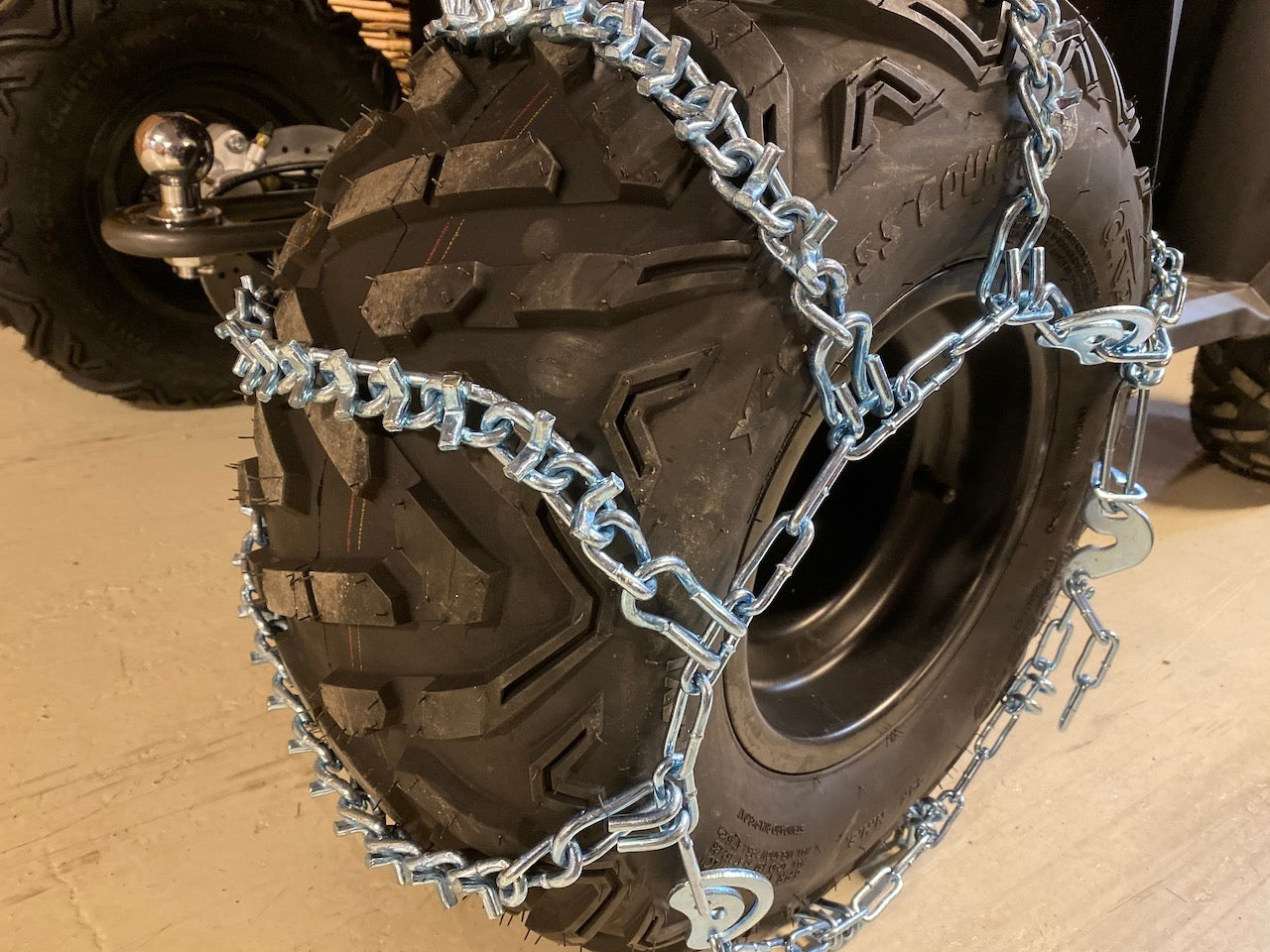Kjettinger til 18x9.5-8 - par (bakhjul)