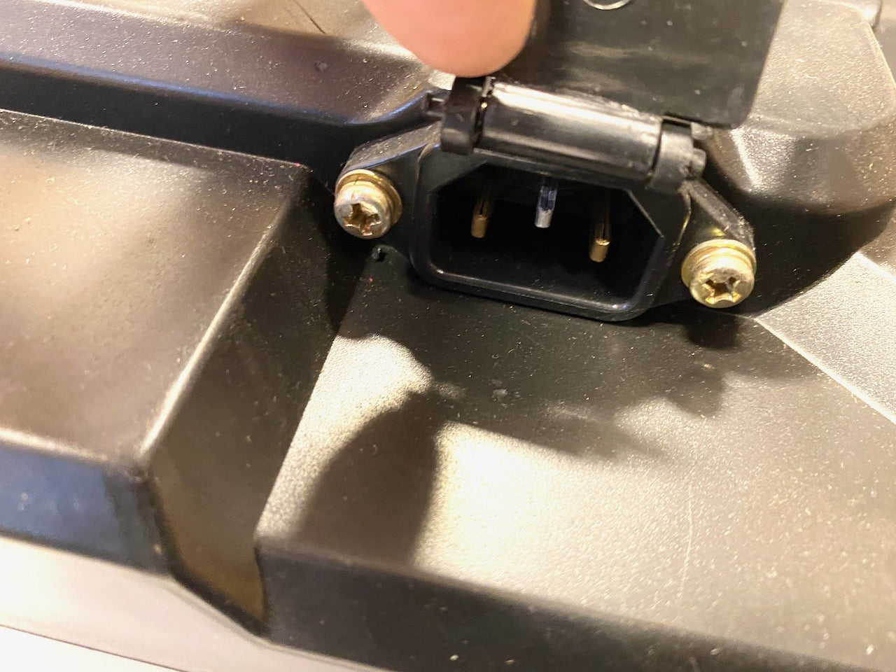 Batteripakke i plastbeholder til liten elektrisk barne ATV